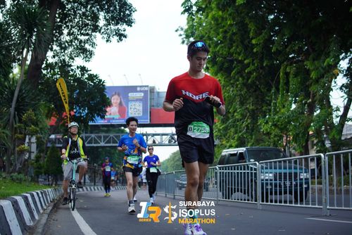 Race photo from SURABAYA ISOPLUS MARATHON 2025