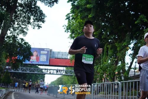 Race photo from SURABAYA ISOPLUS MARATHON 2025