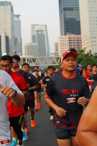 Race photo from One Run 10K Vibes 2024