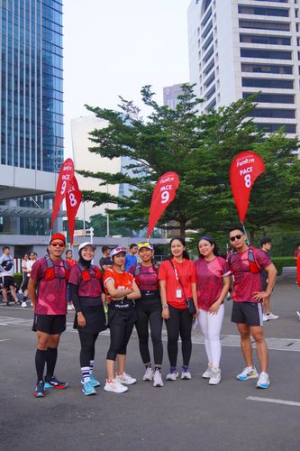 Race photo from Assurance Fun Run 2024