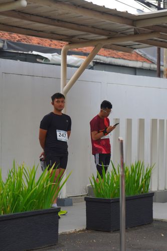 Race photo from Assurance Fun Run 2024