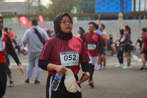 Race photo from Assurance Fun Run 2024