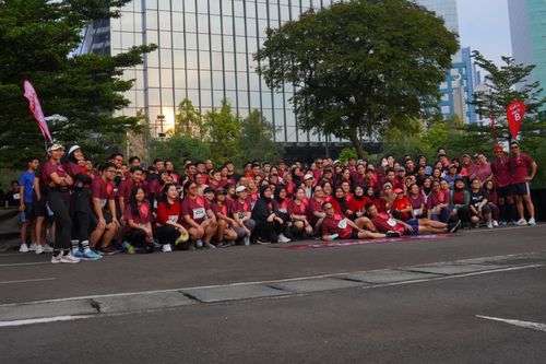 Race photo from Assurance Fun Run 2024