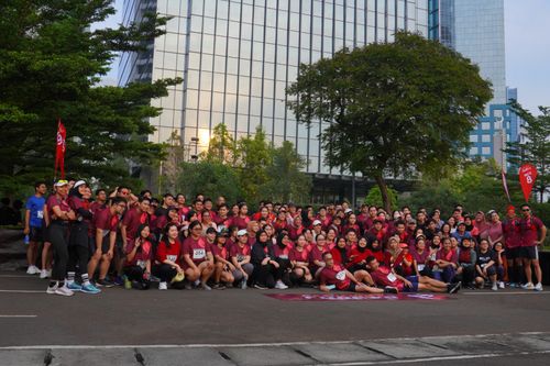 Race photo from Assurance Fun Run 2024