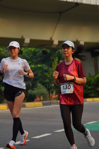 Race photo from Assurance Fun Run 2024