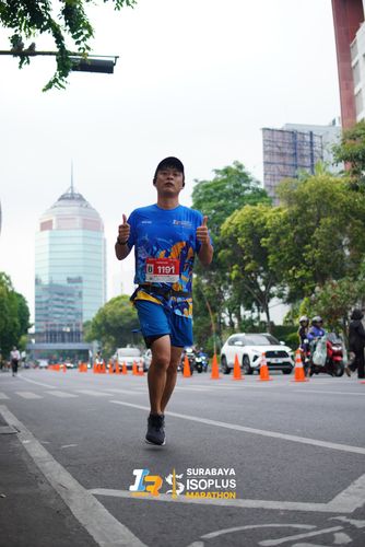 Race photo from SURABAYA ISOPLUS MARATHON 2025