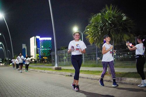 Race photo from PIK NITE RUN VIBES