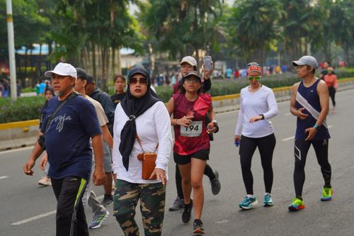 Race photo from Assurance Fun Run 2024