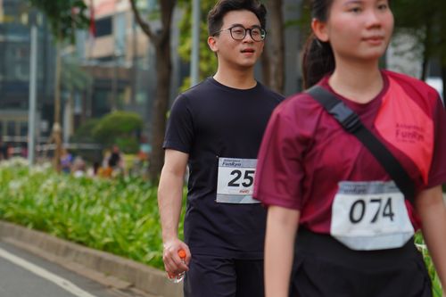 Race photo from Assurance Fun Run 2024