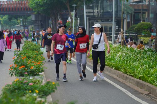 Race photo from Assurance Fun Run 2024