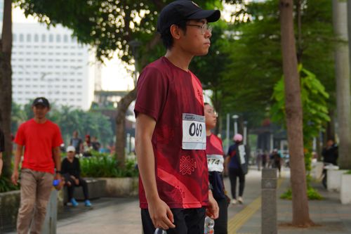 Race photo from Assurance Fun Run 2024