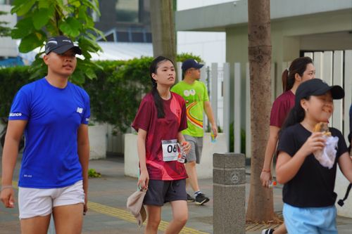 Race photo from Assurance Fun Run 2024