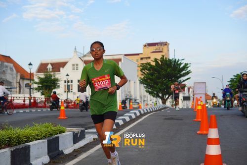 Race photo from Isoplus Run 2024 Surabaya