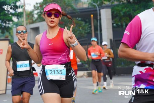 Race photo from Nu Skin Run 10K