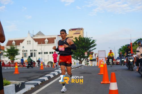 Race photo from Isoplus Run 2024 Surabaya