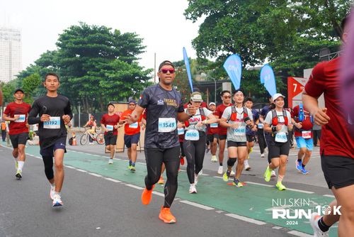 Race photo from Nu Skin Run 10K