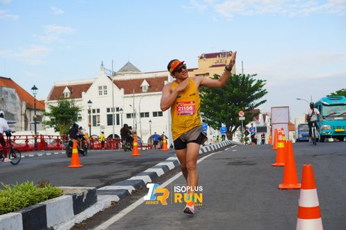 Race photo from Isoplus Run 2024 Surabaya