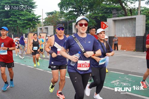 Race photo from Nu Skin Run 10K