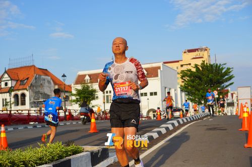 Race photo from Isoplus Run 2024 Surabaya