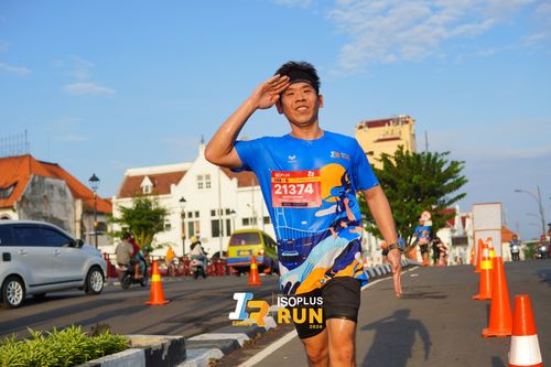 Race photo from Isoplus Run 2024 Surabaya