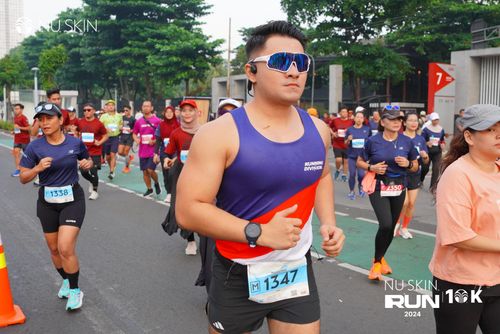 Race photo from Nu Skin Run 10K