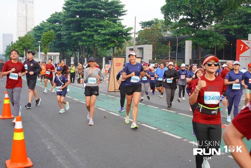 Race photo from Nu Skin Run 10K