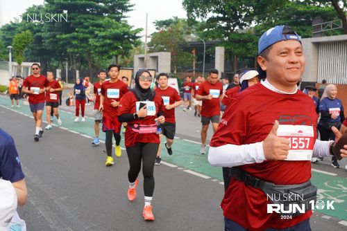 Race photo from Nu Skin Run 10K
