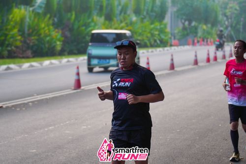 Race photo from Shakeout Run - Smartfren Run