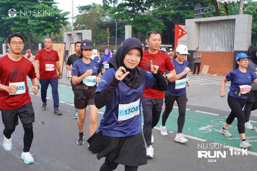 Race photo from Nu Skin Run 10K