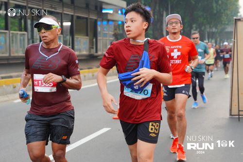 Race photo from Nu Skin Run 10K