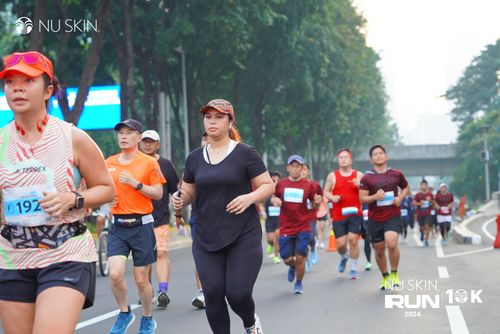 Race photo from Nu Skin Run 10K