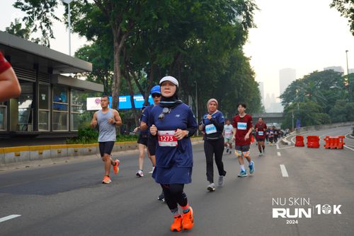 Race photo from Nu Skin Run 10K