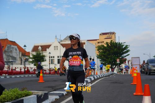 Race photo from Isoplus Run 2024 Surabaya