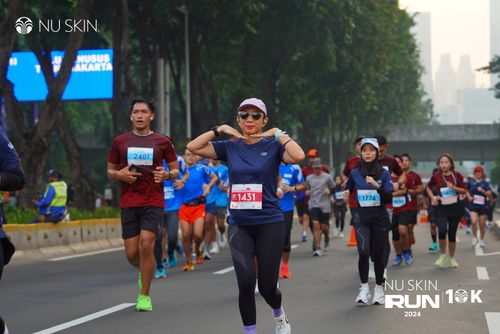 Race photo from Nu Skin Run 10K
