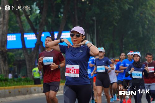 Race photo from Nu Skin Run 10K