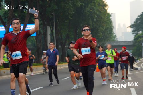 Race photo from Nu Skin Run 10K