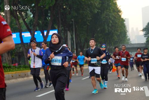 Race photo from Nu Skin Run 10K
