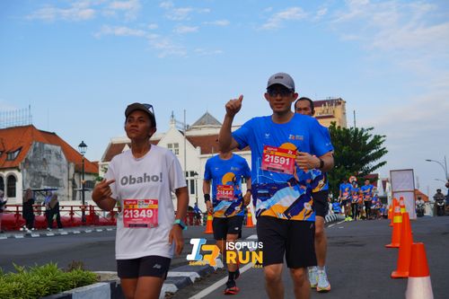 Race photo from Isoplus Run 2024 Surabaya