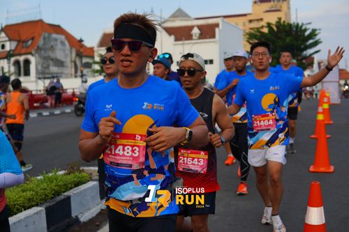 Race photo from Isoplus Run 2024 Surabaya