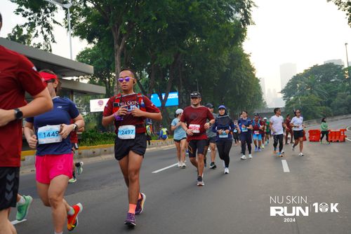Race photo from Nu Skin Run 10K
