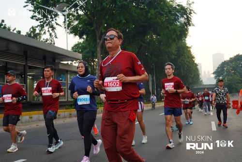 Race photo from Nu Skin Run 10K