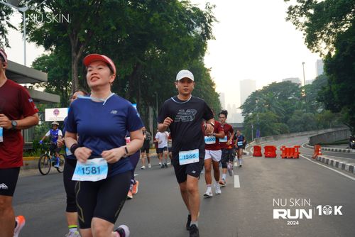 Race photo from Nu Skin Run 10K