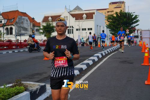 Race photo from Isoplus Run 2024 Surabaya
