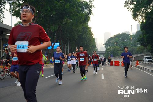 Race photo from Nu Skin Run 10K