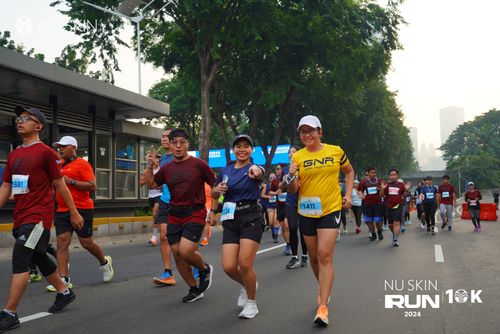 Race photo from Nu Skin Run 10K