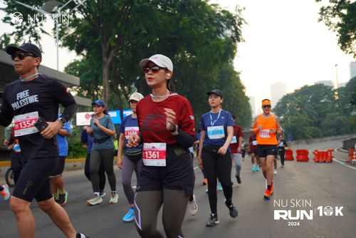 Race photo from Nu Skin Run 10K