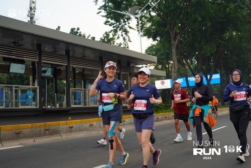 Race photo from Nu Skin Run 10K