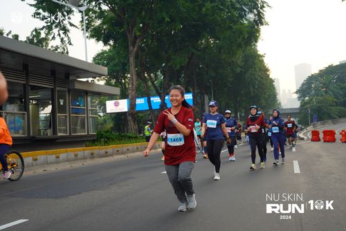 Race photo from Nu Skin Run 10K