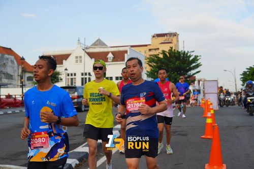 Race photo from Isoplus Run 2024 Surabaya