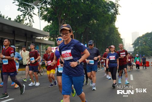 Race photo from Nu Skin Run 10K